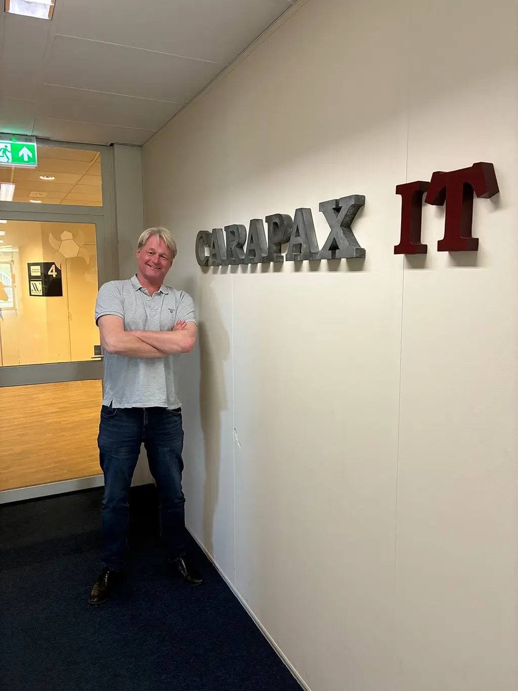 Broeder Tuck ontmoet Carapax IT Hugo