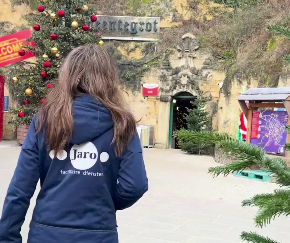 Schoon achter de schermen van de Kerstgrotten Valkenburg