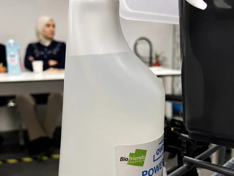 BioFriends: Achter de schermen van een schoonmaakrevolutie
